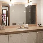 Happily Ever Apartament *